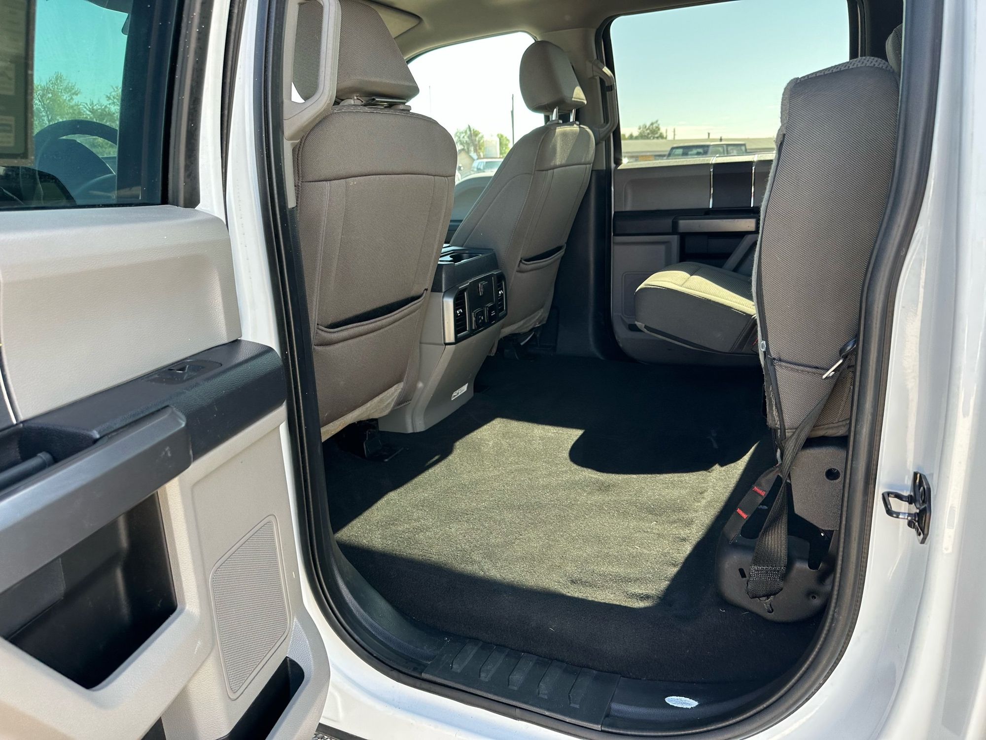 2022 Ford F-250 XLT photo 28