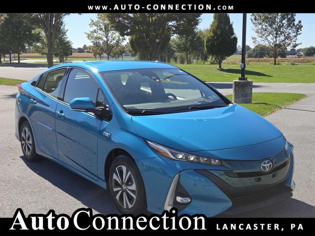 Blue 2017 Toyota Prius Prime Hatchback Front-Wheel Drive Continuously Variable Transmission