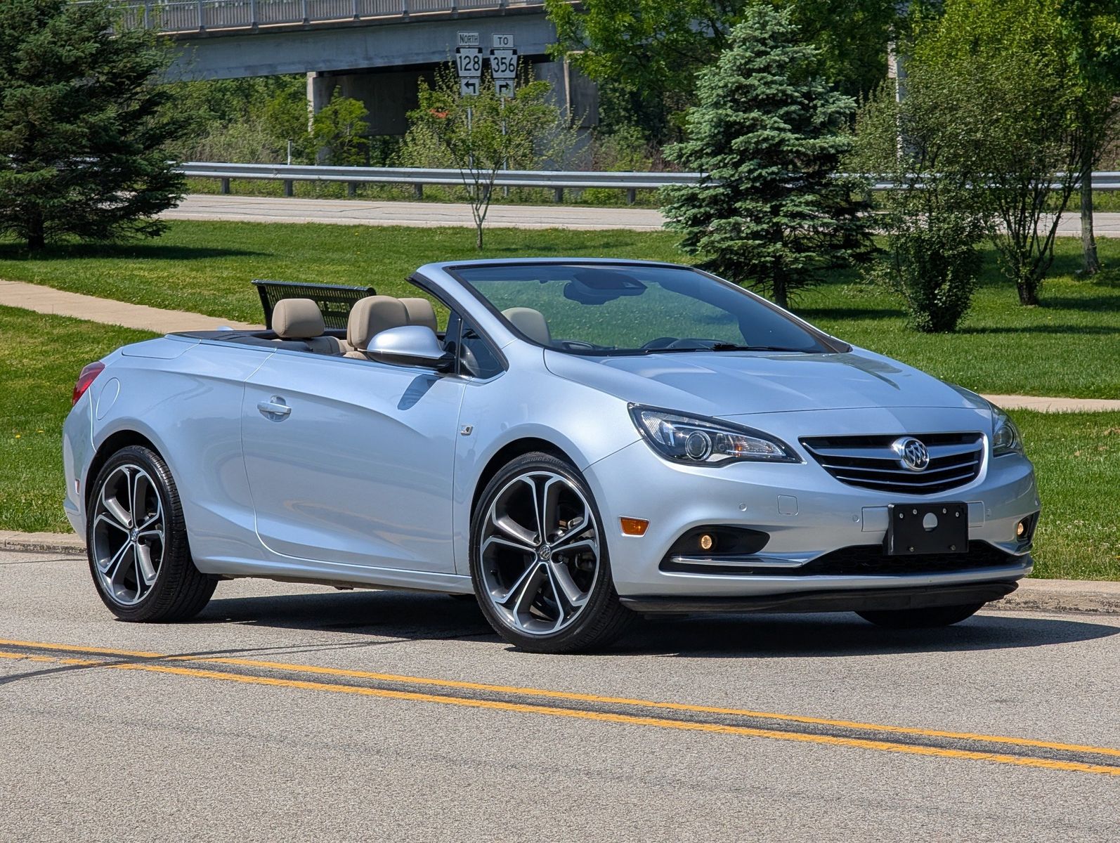 2016 Buick Cascada 5