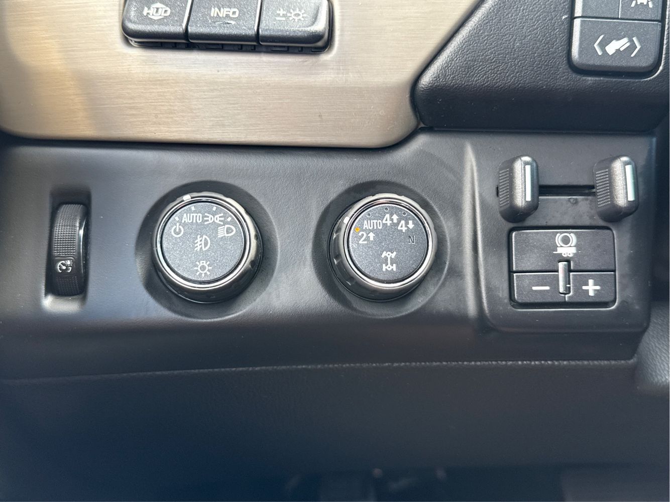 2018 Gmc Yukon XL Denali photo 21