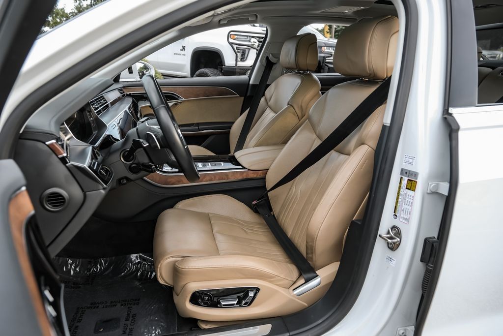 2019 Audi A8 L 55 photo 33