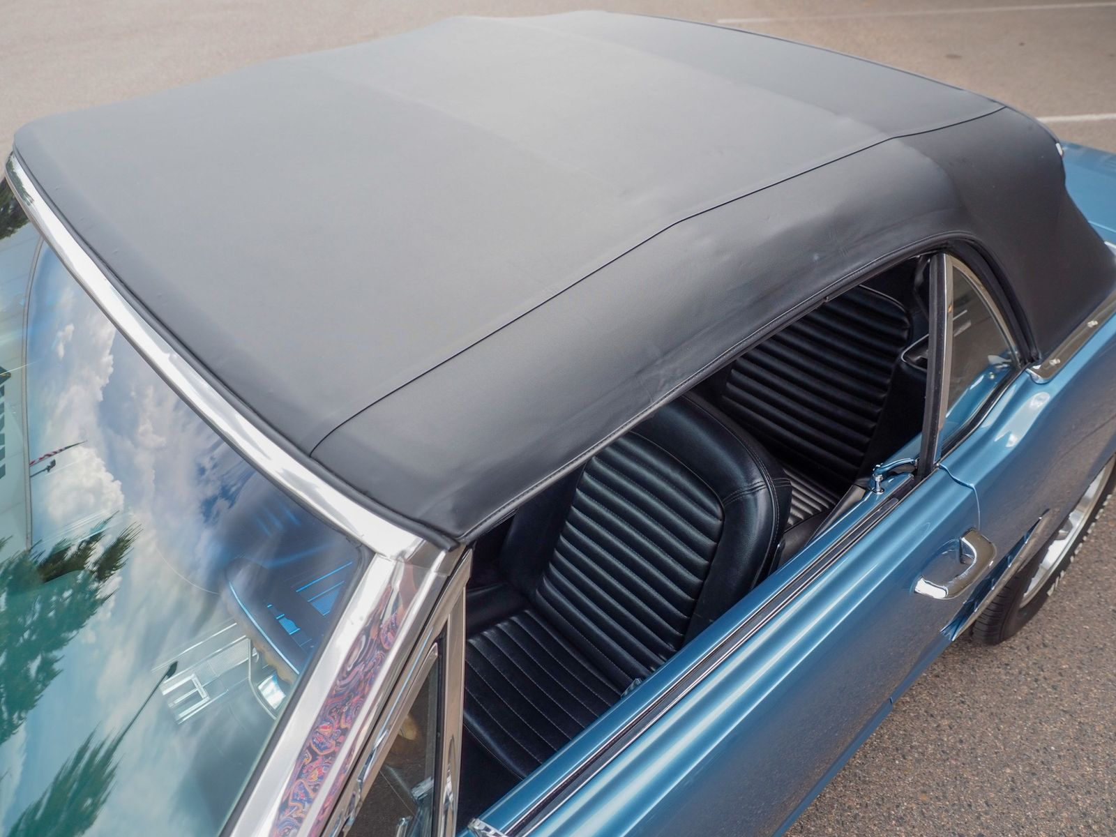 1965 Ford Mustang 31