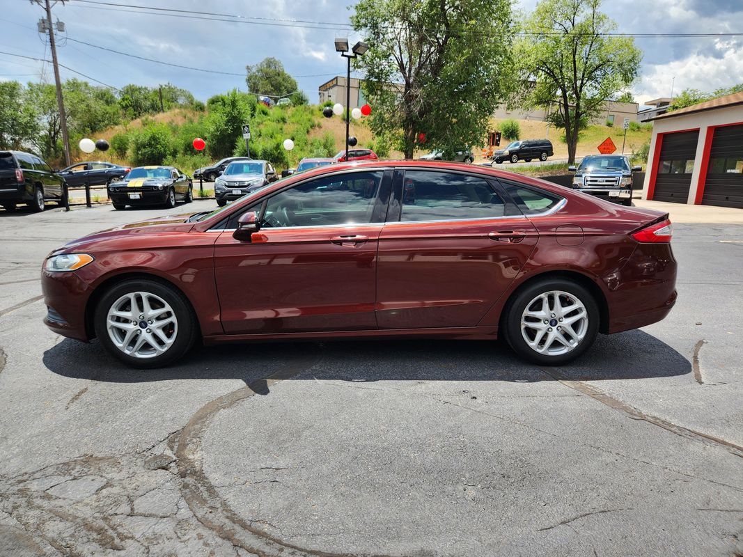 View vehicle photo 6