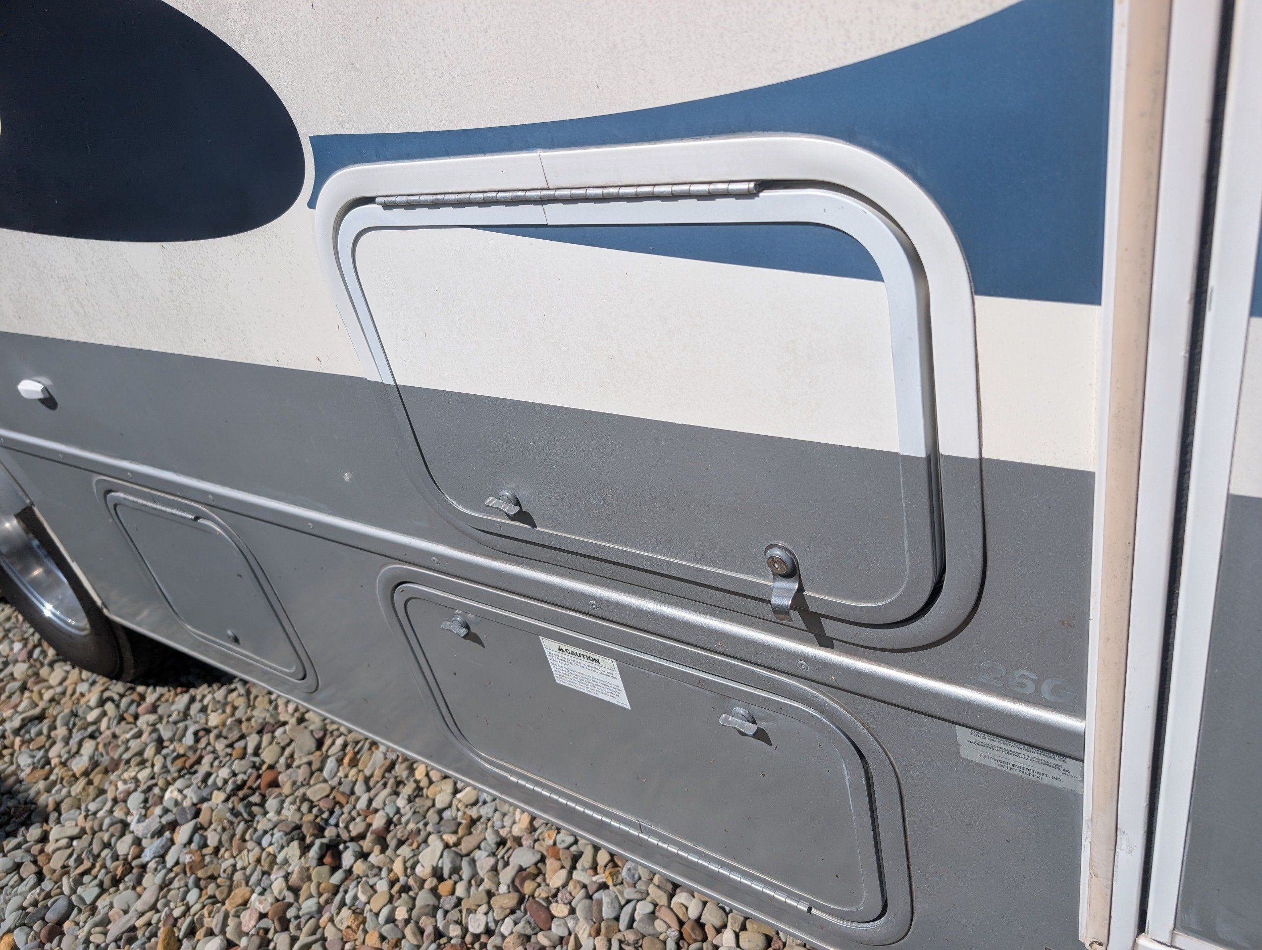 2004 Ford E-450 photo 45
