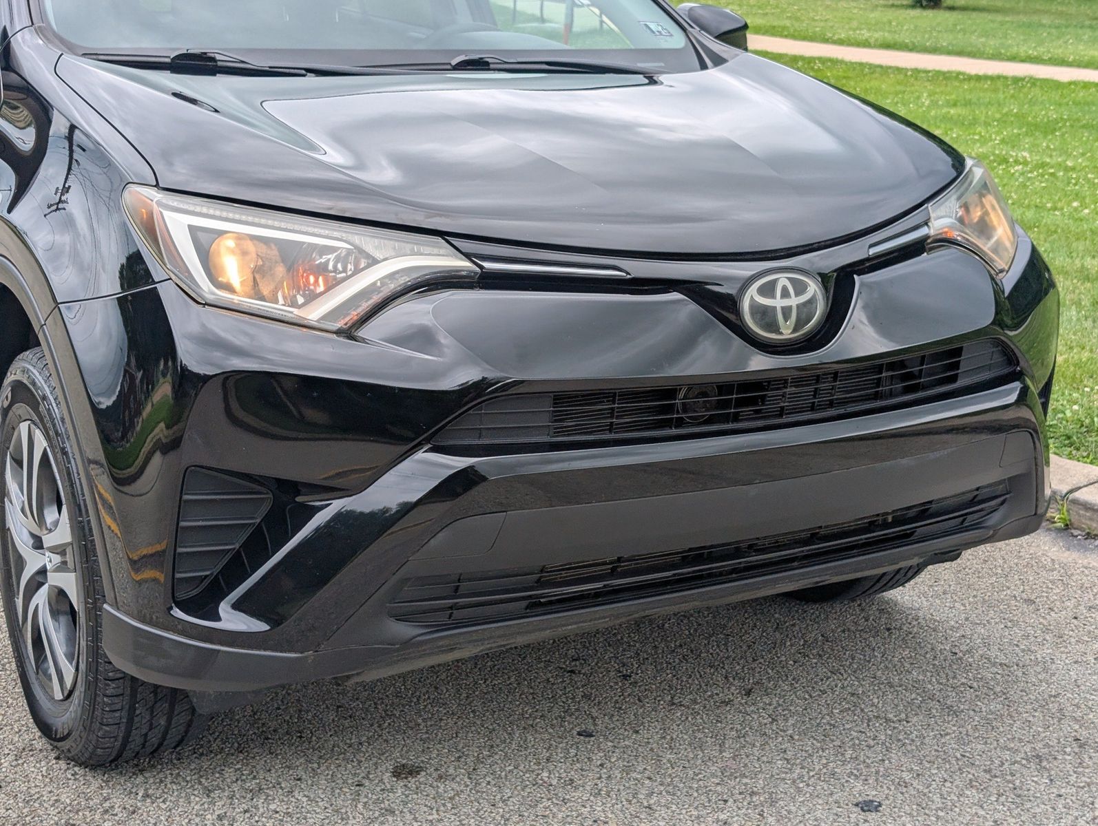2017 Toyota RAV4 12