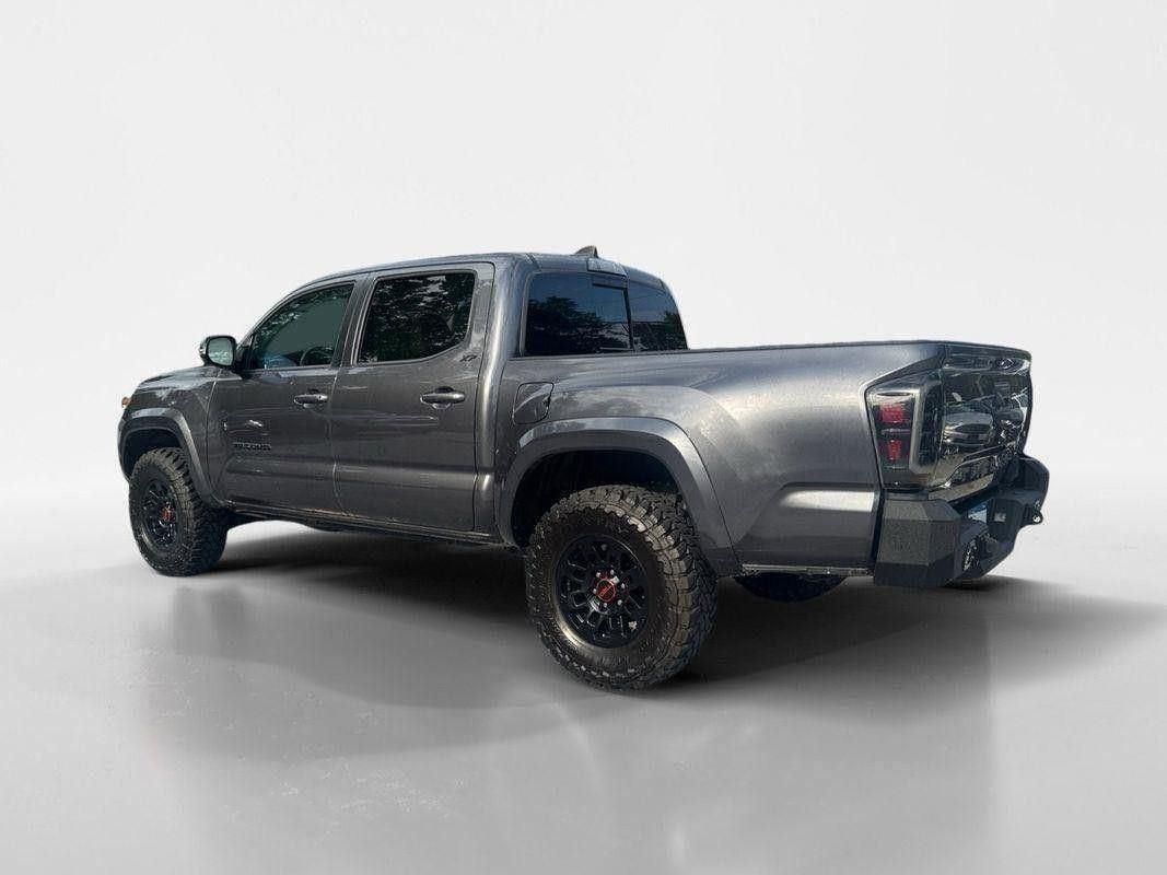 2022 Toyota Tacoma SR5 V6 photo 7