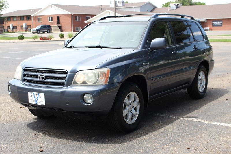 2003 Toyota Highlander Photos