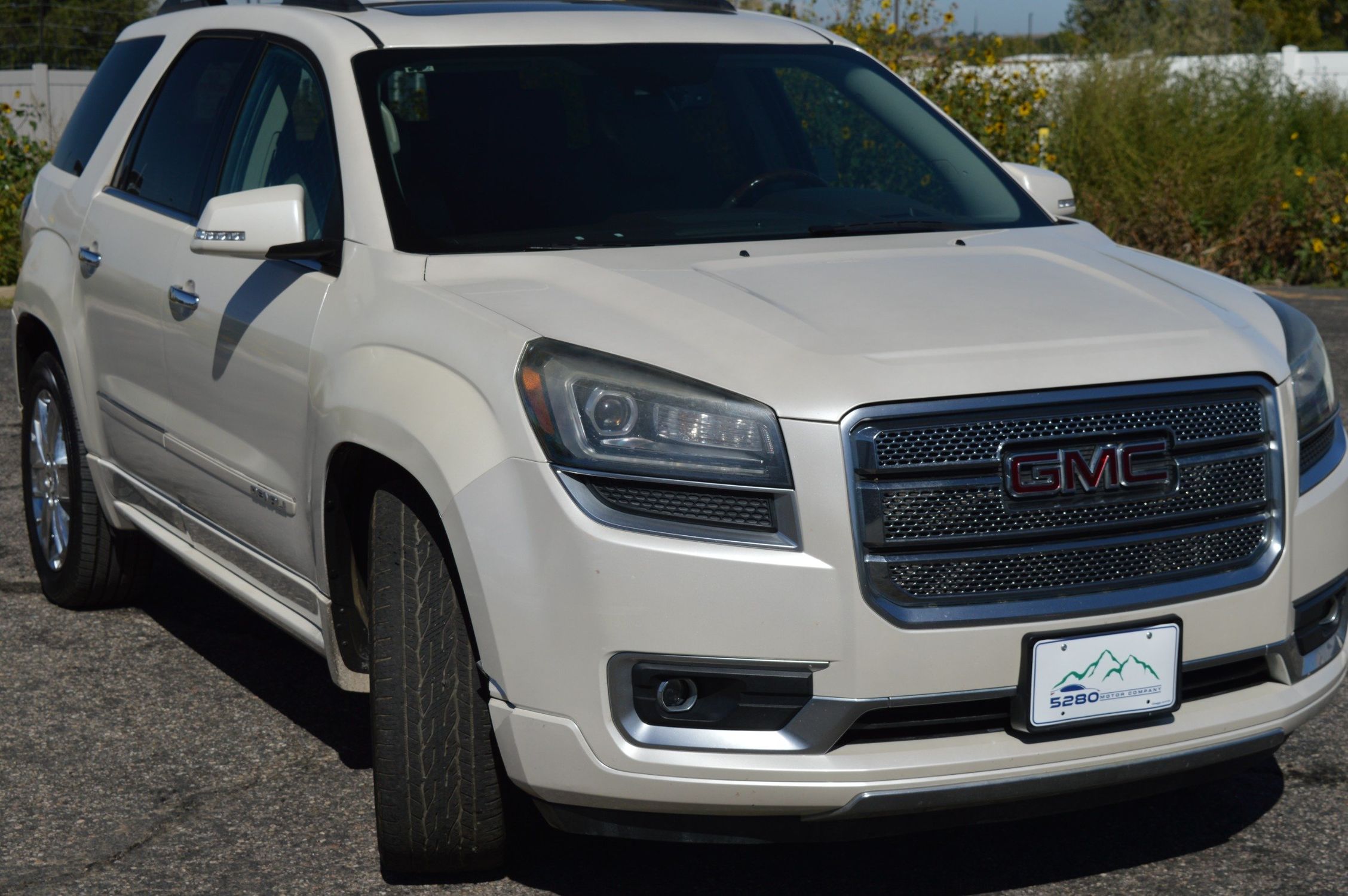 2015 Gmc Acadia Denali photo 49