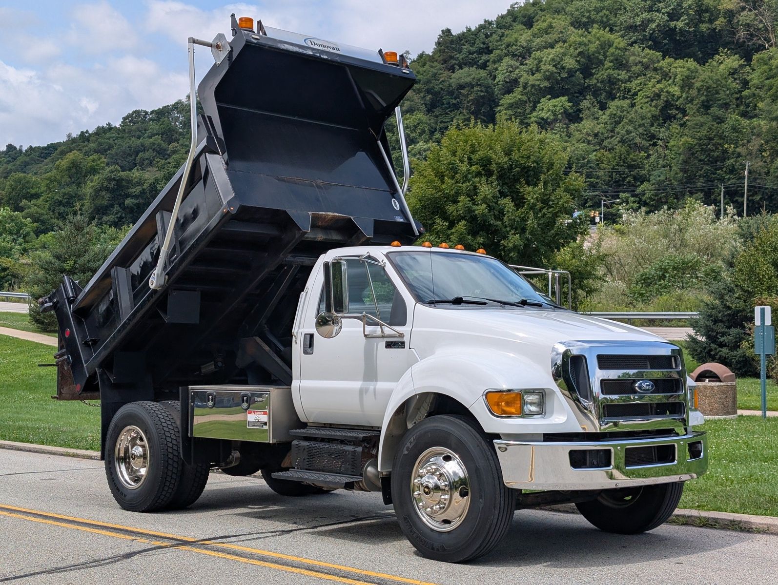 2015 Ford F-750 3