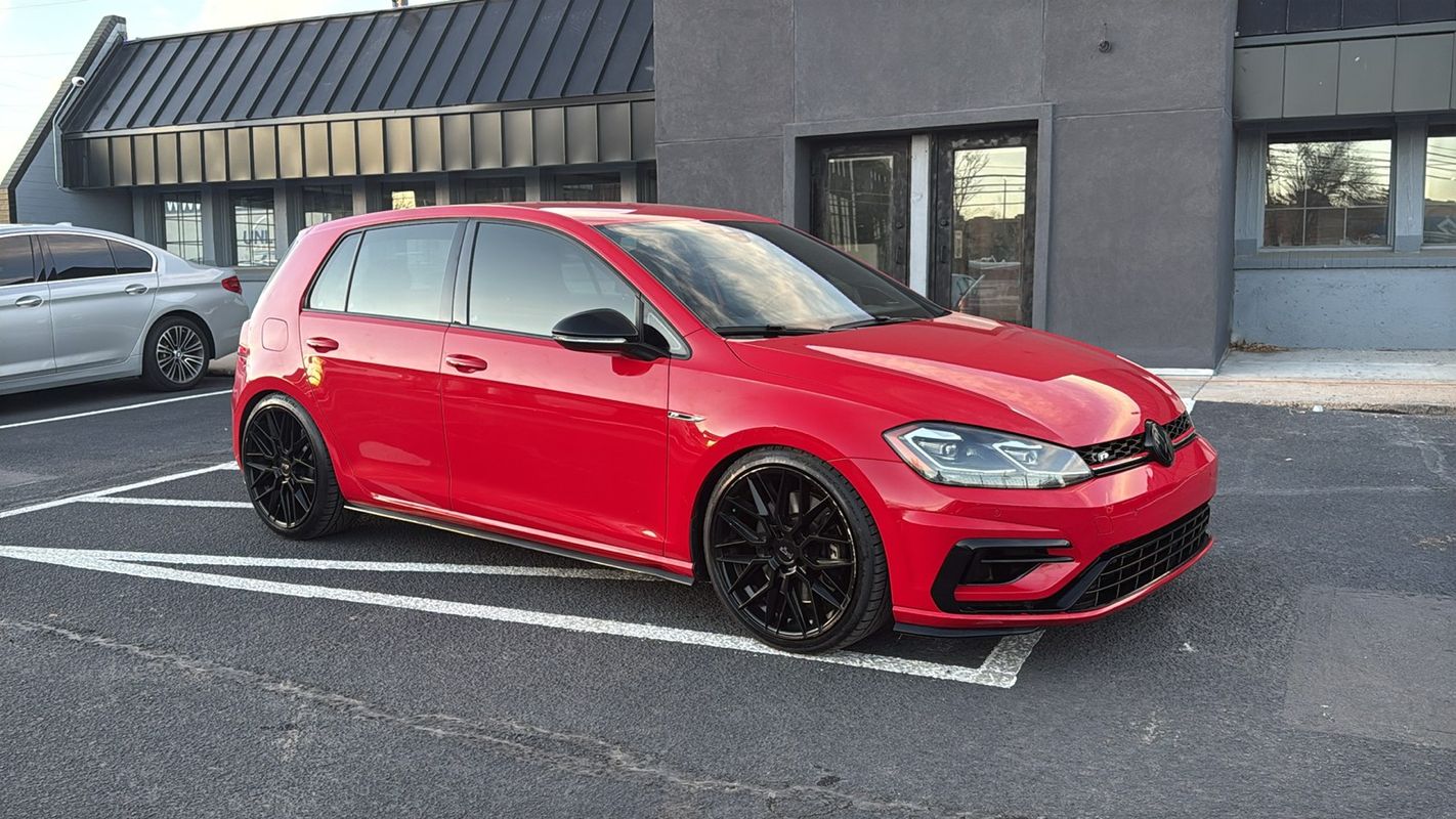 2018 Volkswagen Golf R Base