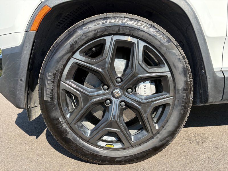 2025 Rivian R1S Adventure - Photo 7