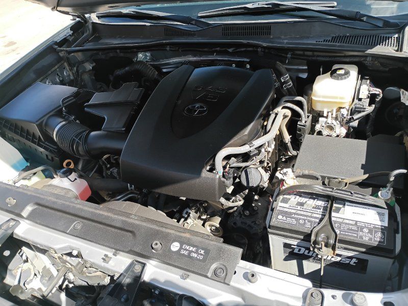 2018 Toyota Tacoma TRD photo 23