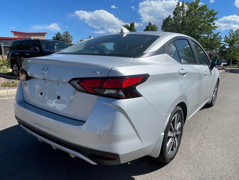 2020 Nissan Versa Sedan SV - Photo 7