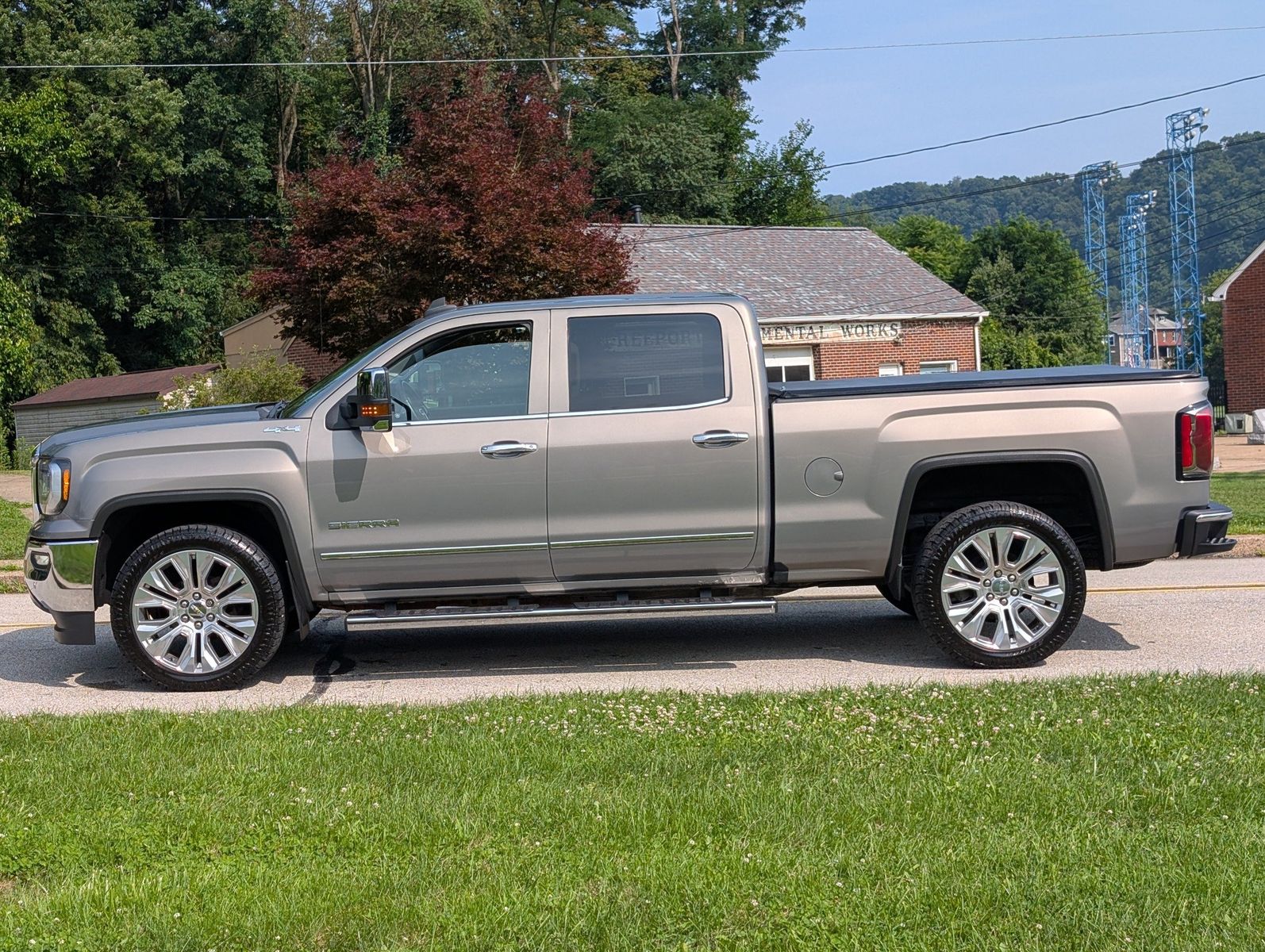 2017 GMC Sierra 1500 9