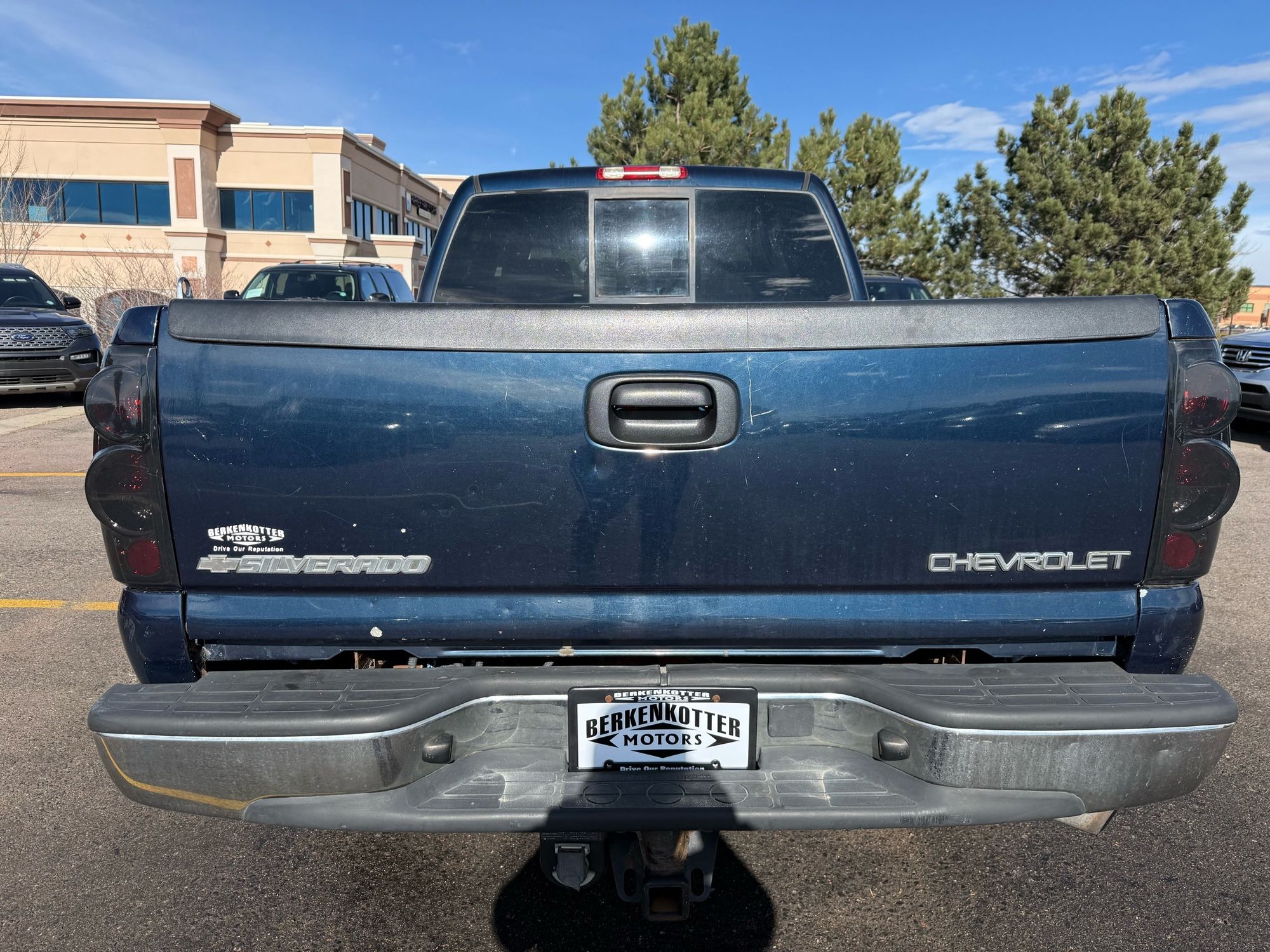 2005 Chevrolet Silverado 2500HD LS photo 4