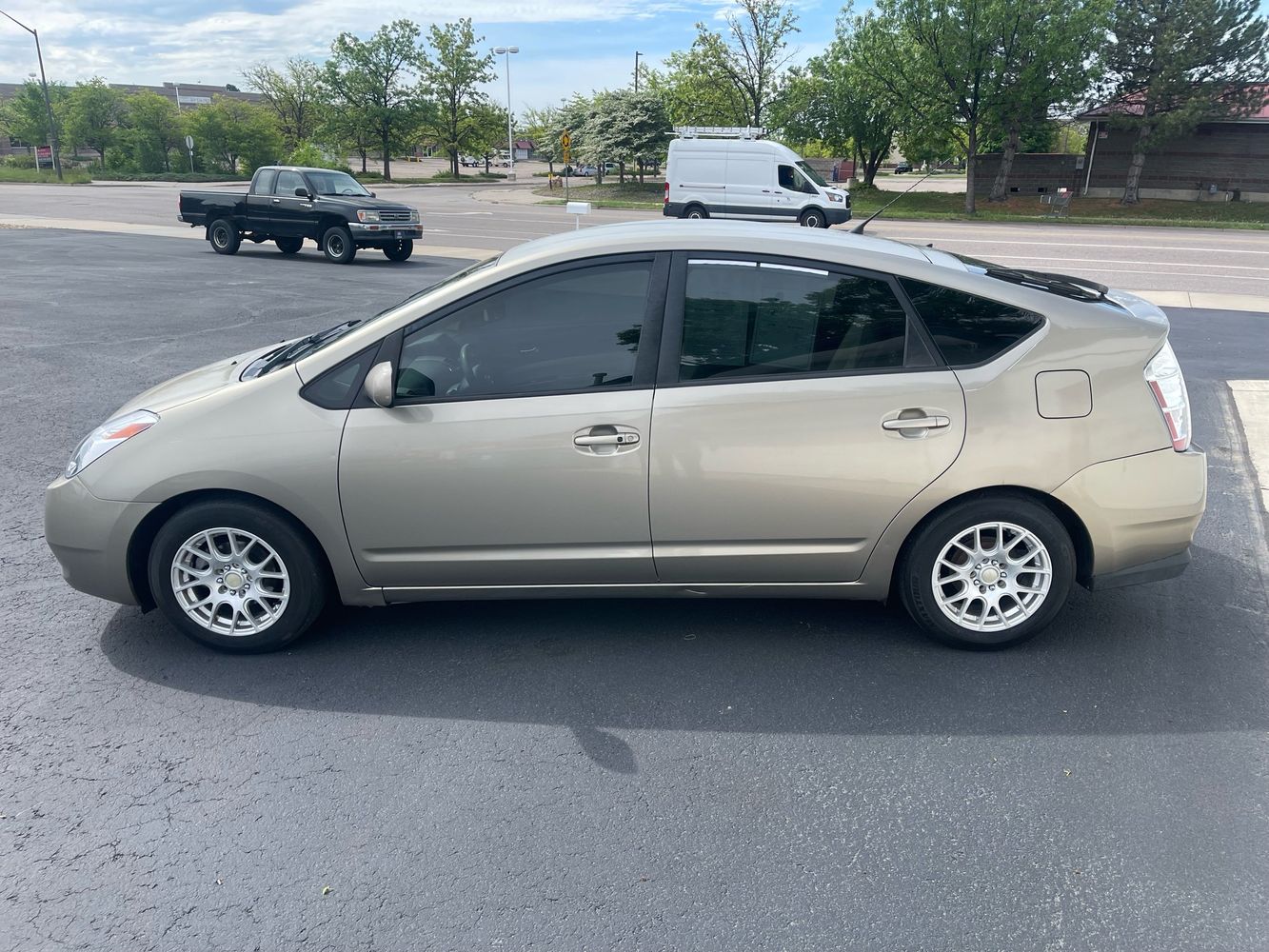 Image 6 of 2005 Toyota Prius I4