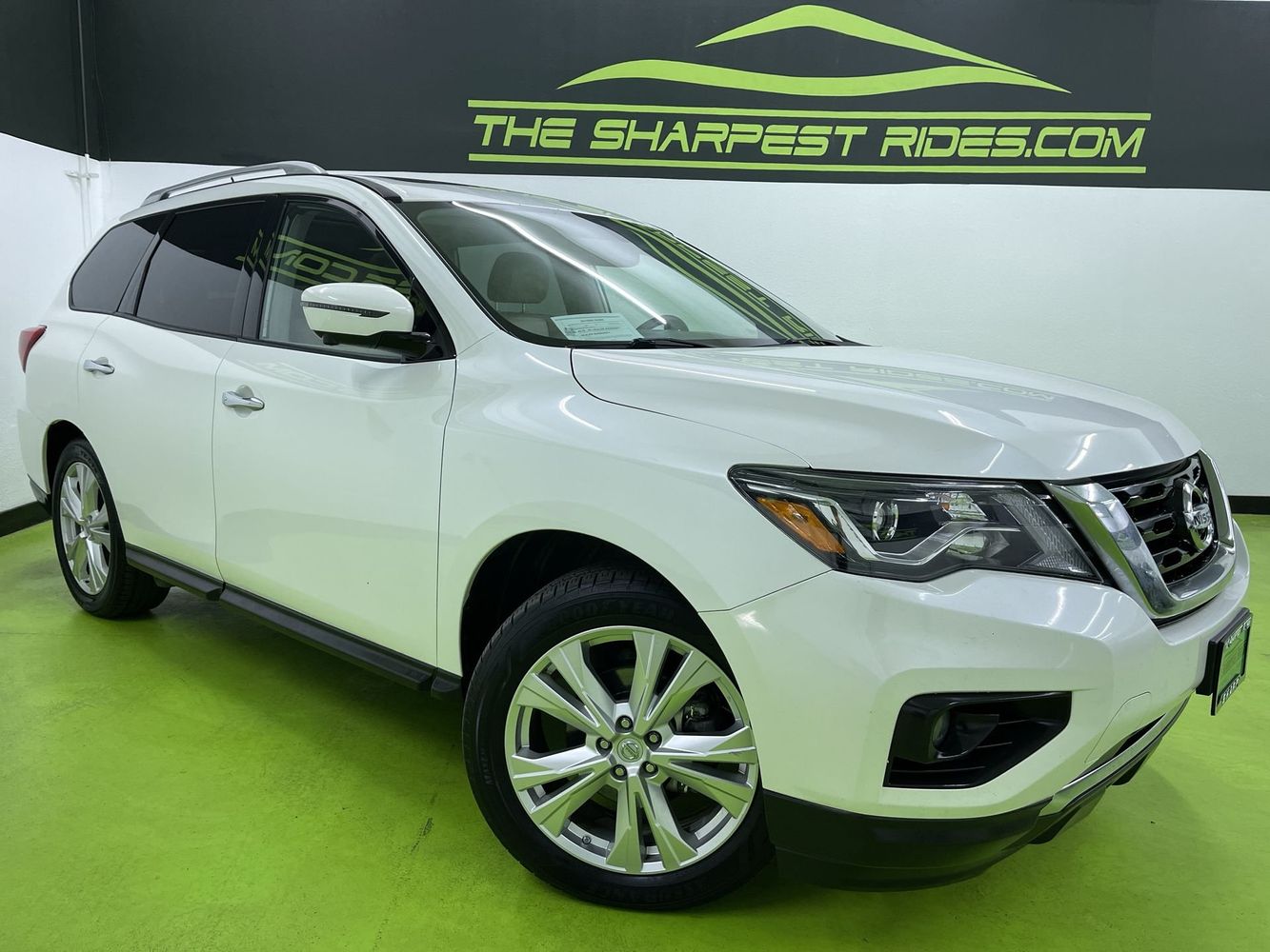 2018 Nissan Pathfinder SL 4WD's photo