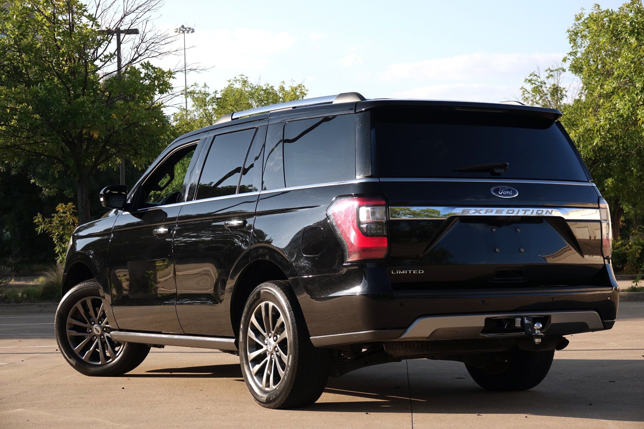 2020 Ford Expedition Limited photo 4