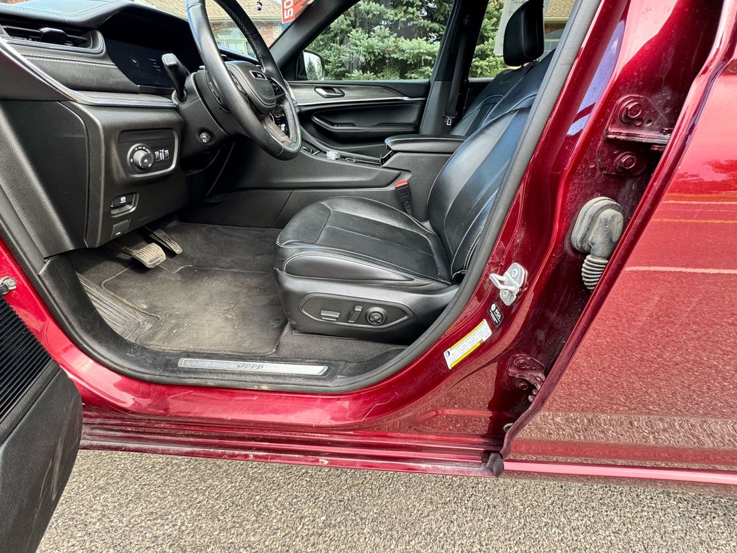 2021 Jeep Grand Cherokee L Overland - Photo 16