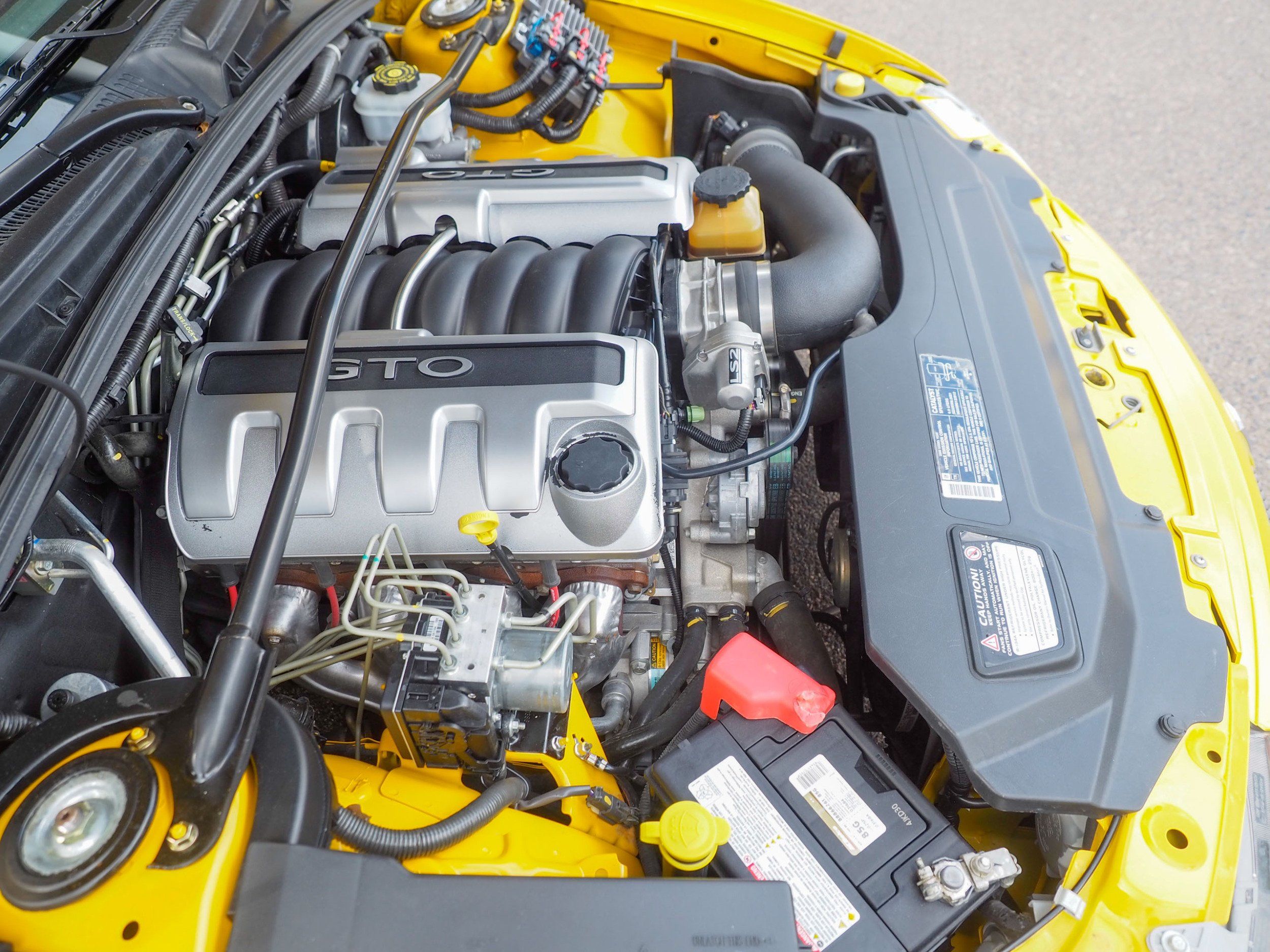 2005 Pontiac GTO Yellow 