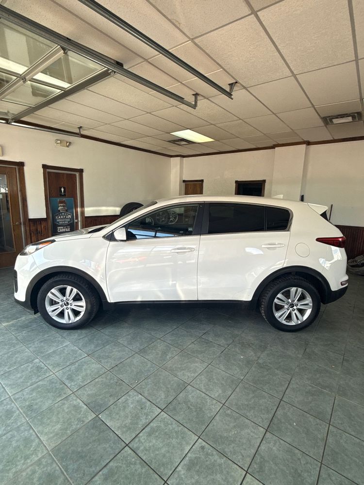 2019 Kia Sportage LX photo 4