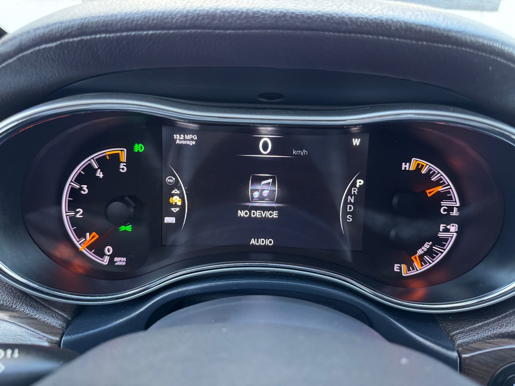 2015 Jeep Grand Cherokee Overland photo 14