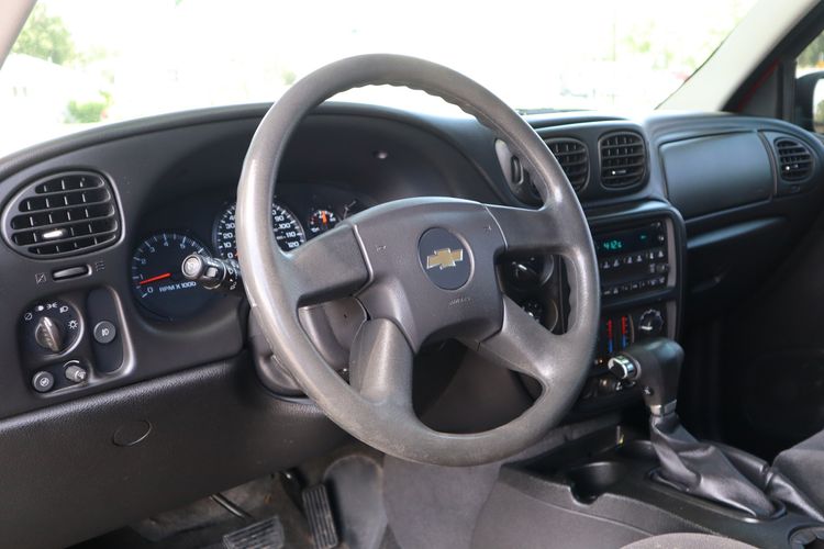 2008 Chevrolet TrailBlazer LT1 Victory Motors of Colorado