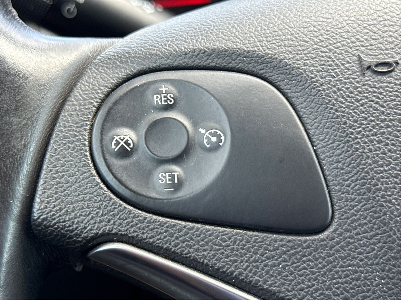 2015 Chevrolet Impala 1LT photo 14