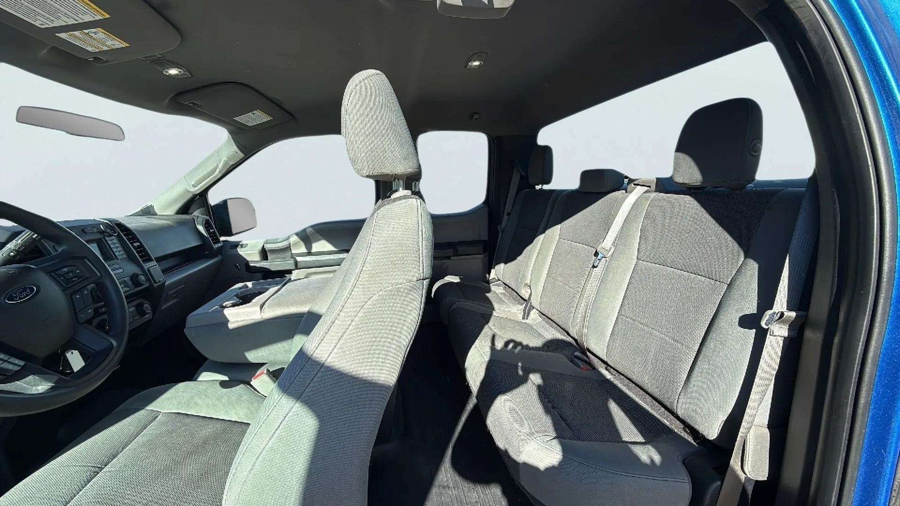 2015 Ford F-150 XL photo 13