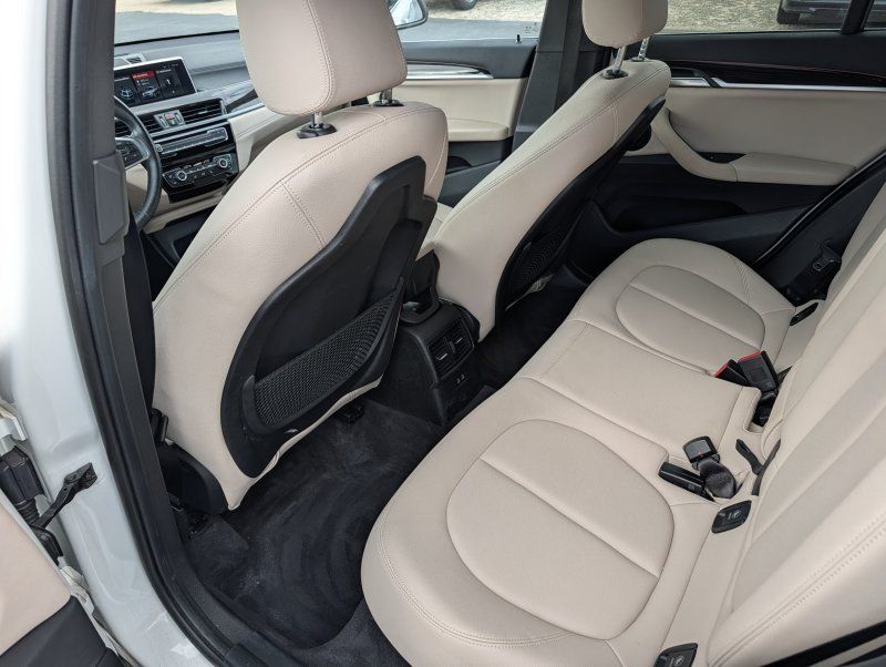 2020 BMW X1 28i - Photo 11