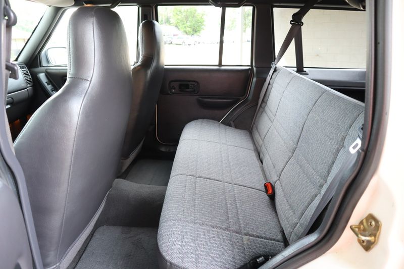 2001 jeep hotsell cherokee seats