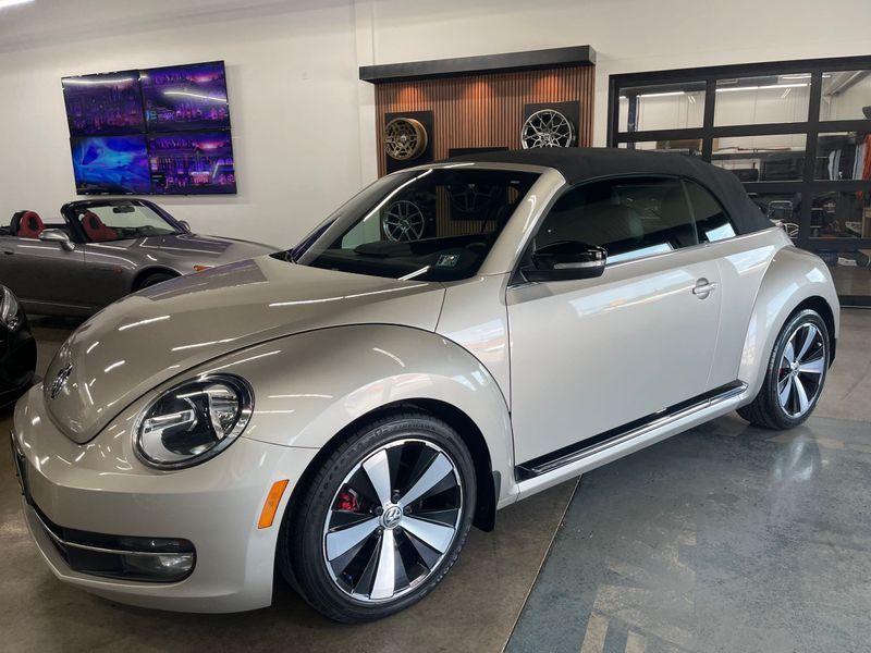  2013 Volkswagen Beetle Turbo 60s Edition Convertible   