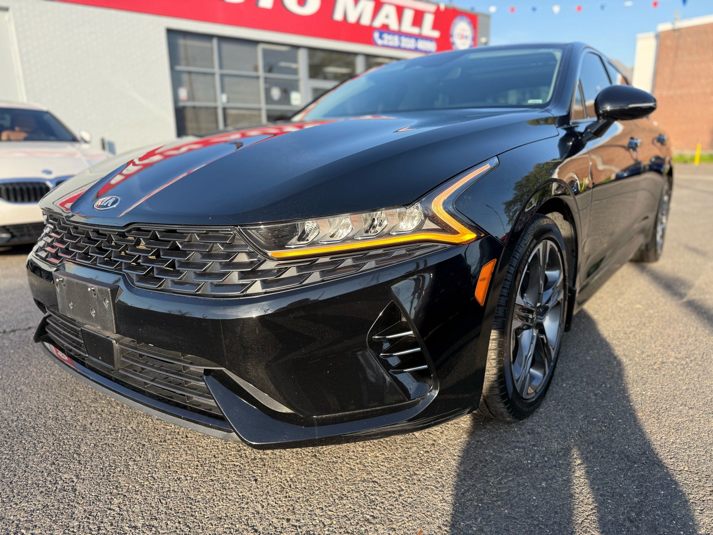 2021 Kia Optima EX FWD's photo
