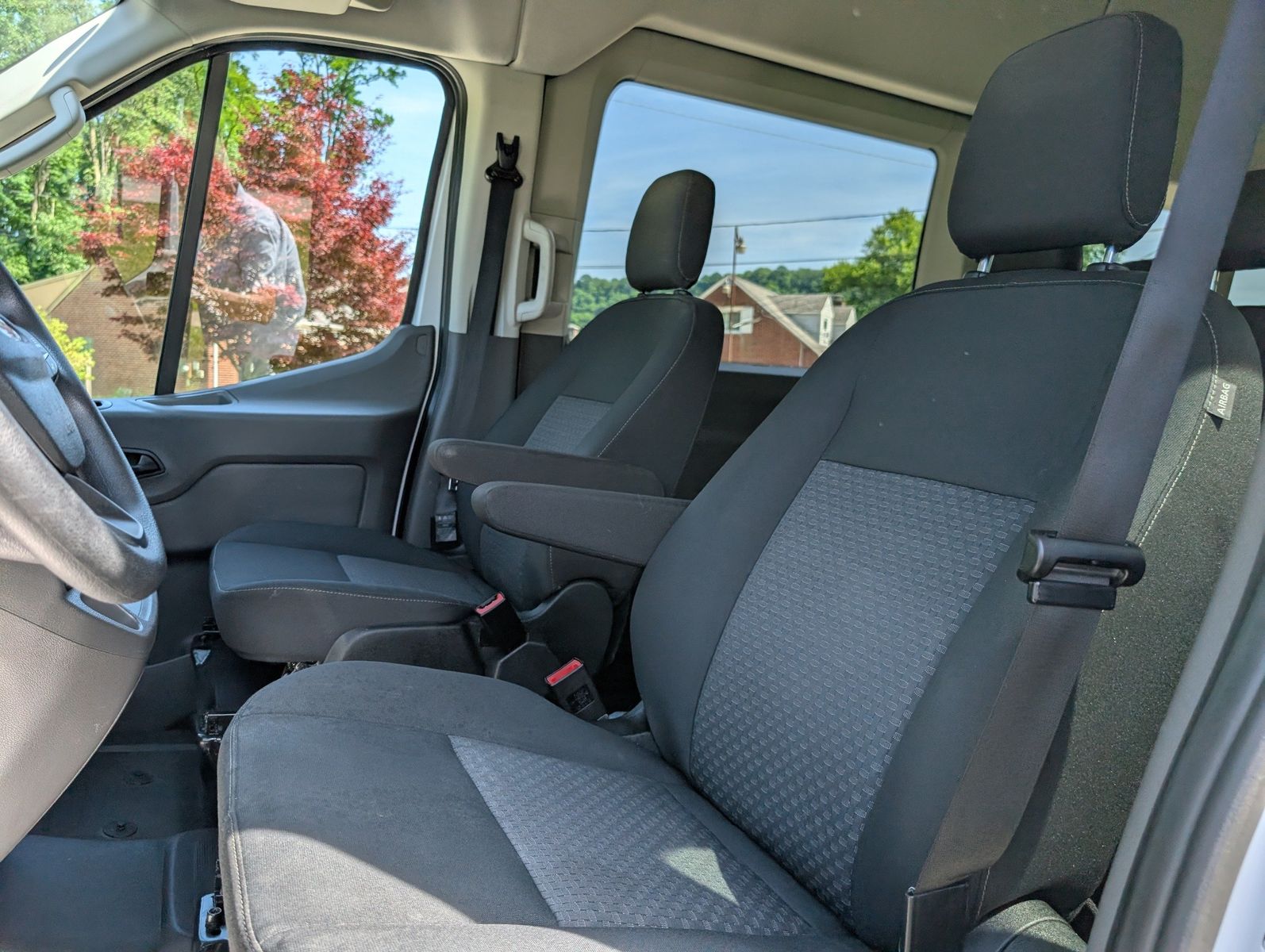 2023 Ford Transit-350 Passenge 45