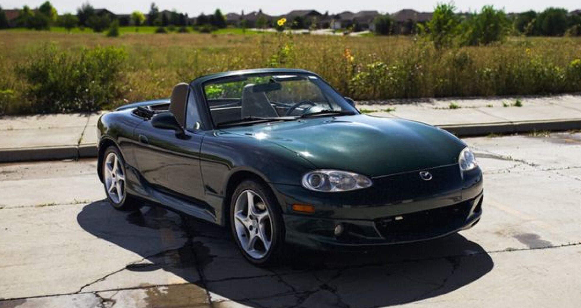 2001 Mazda MX-5 Miata LS | Storm Mountain Motors