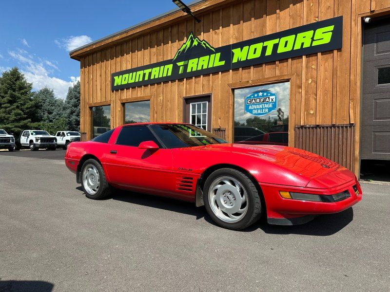 1991 Chevrolet Corvette Coupe RWD