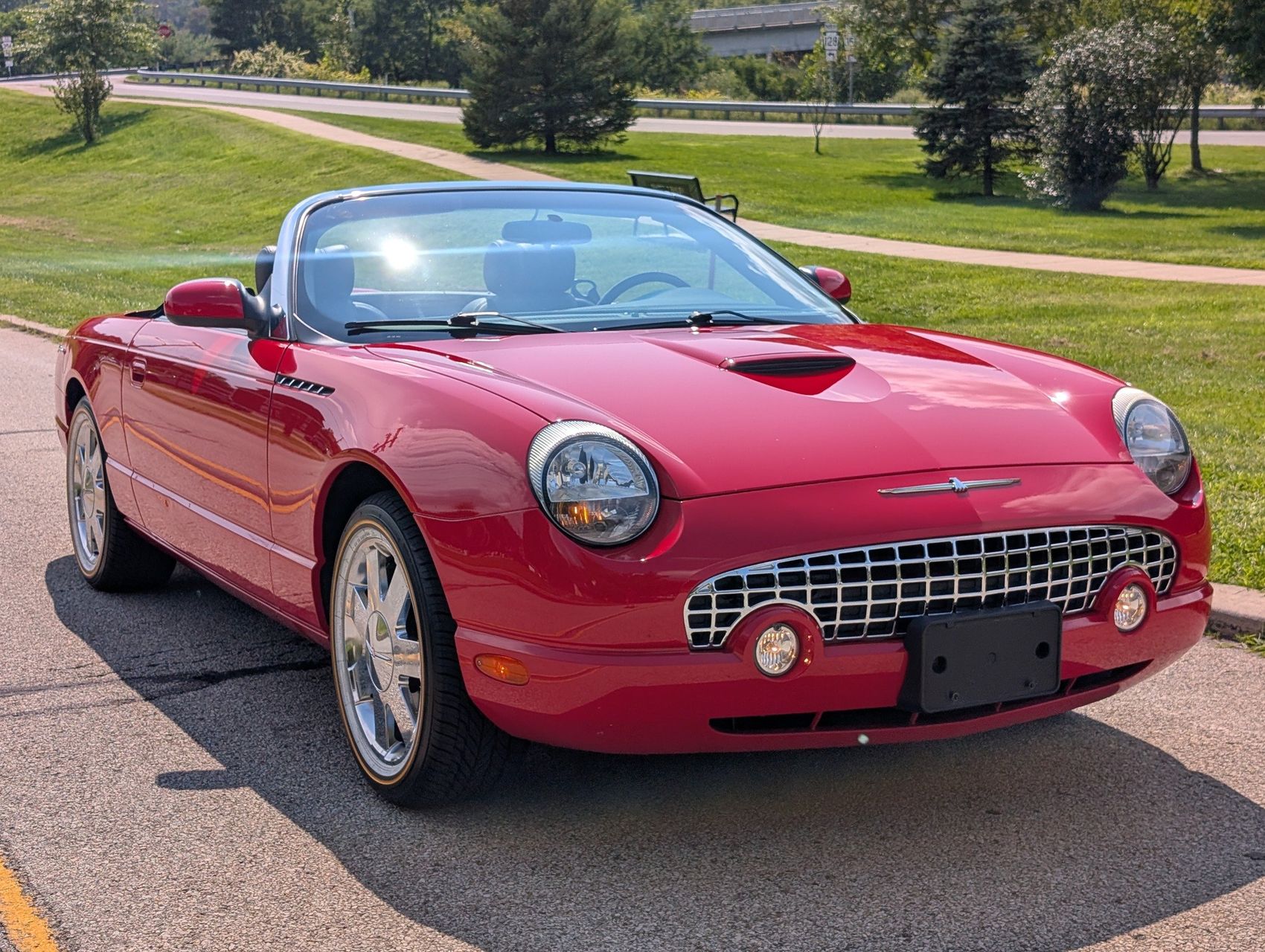 2002 Ford Thunderbird 61