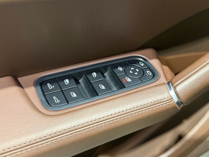 2022 Porsche Cayenne, photo 24