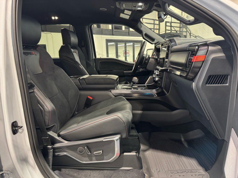 2025 Ford F-150 Raptor, photo 19