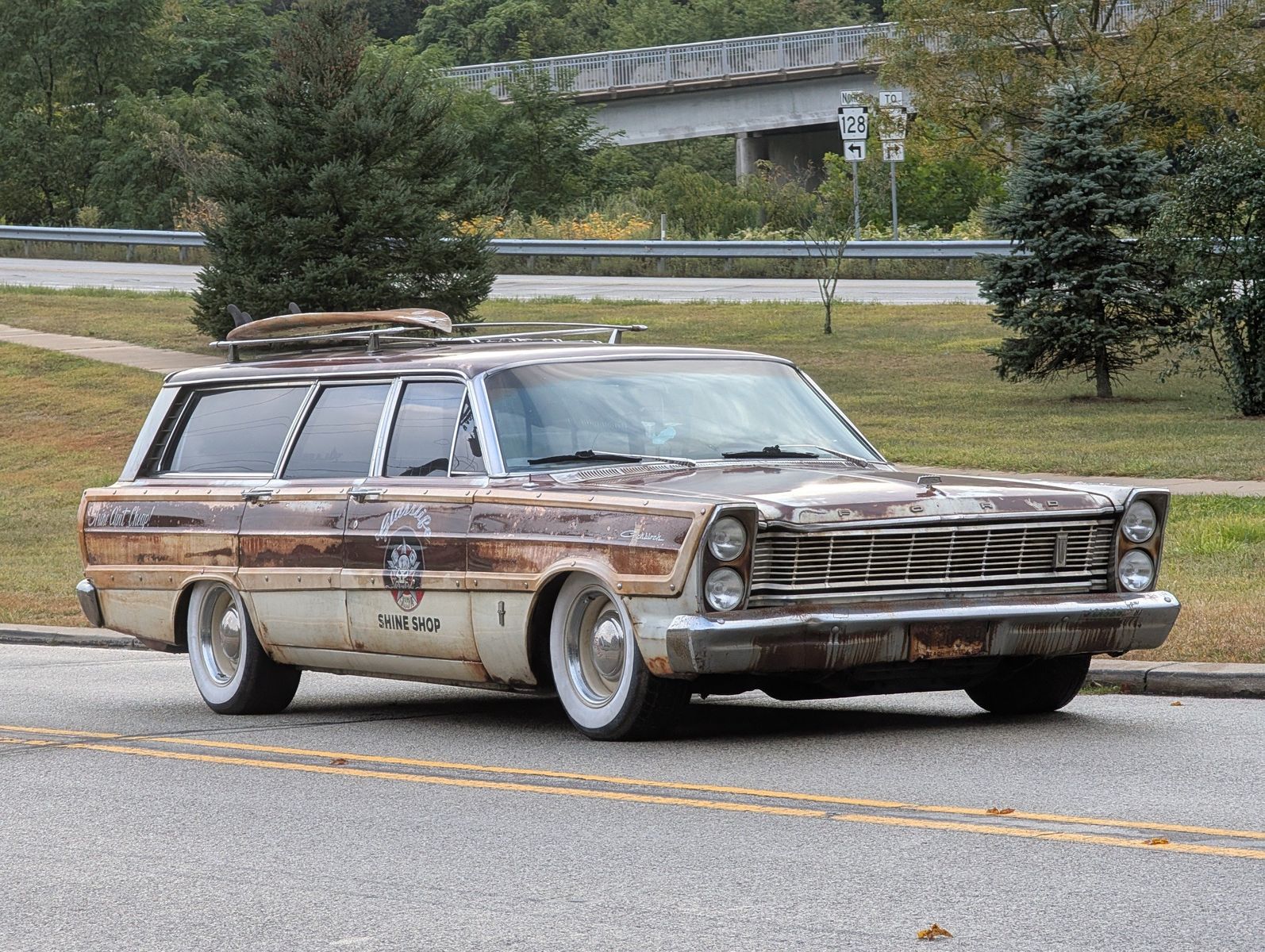 1965 Ford Galaxie 26