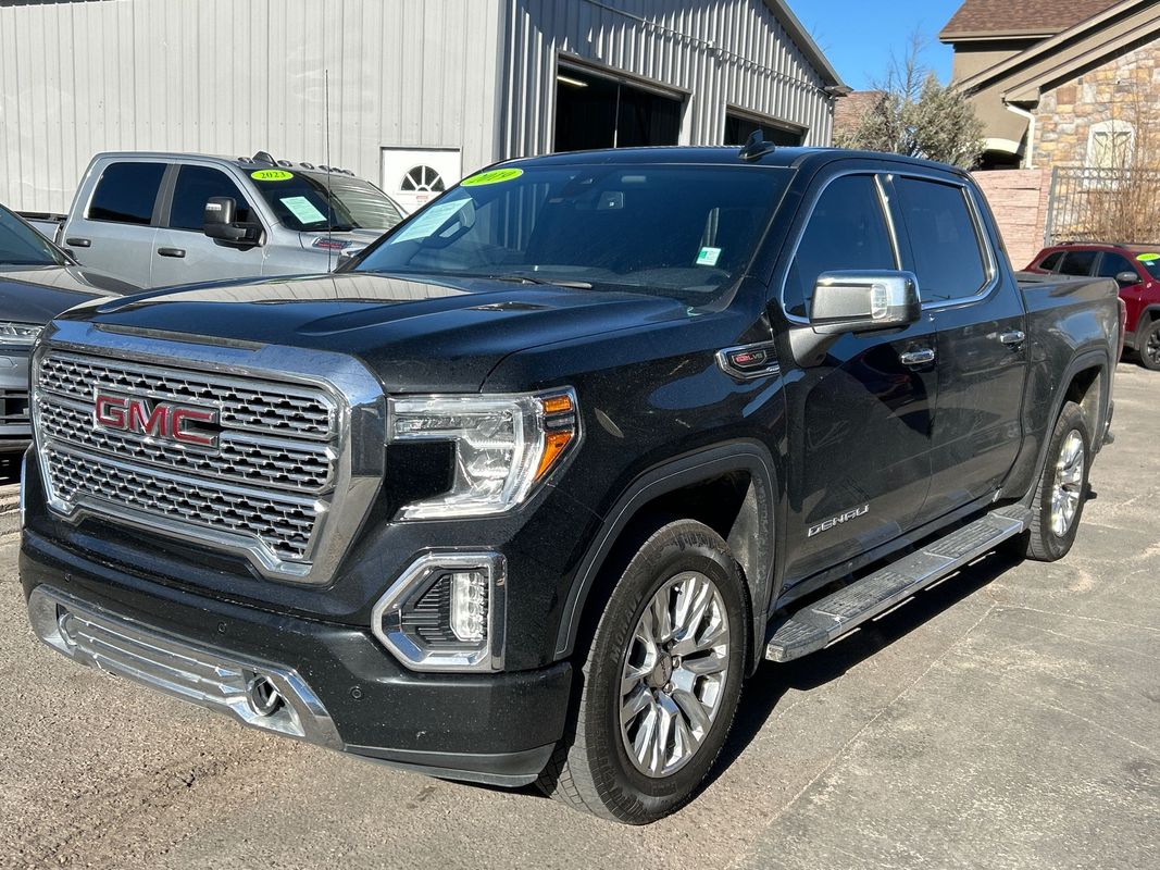 2019 GMC Sierra 1500 Denali's photo
