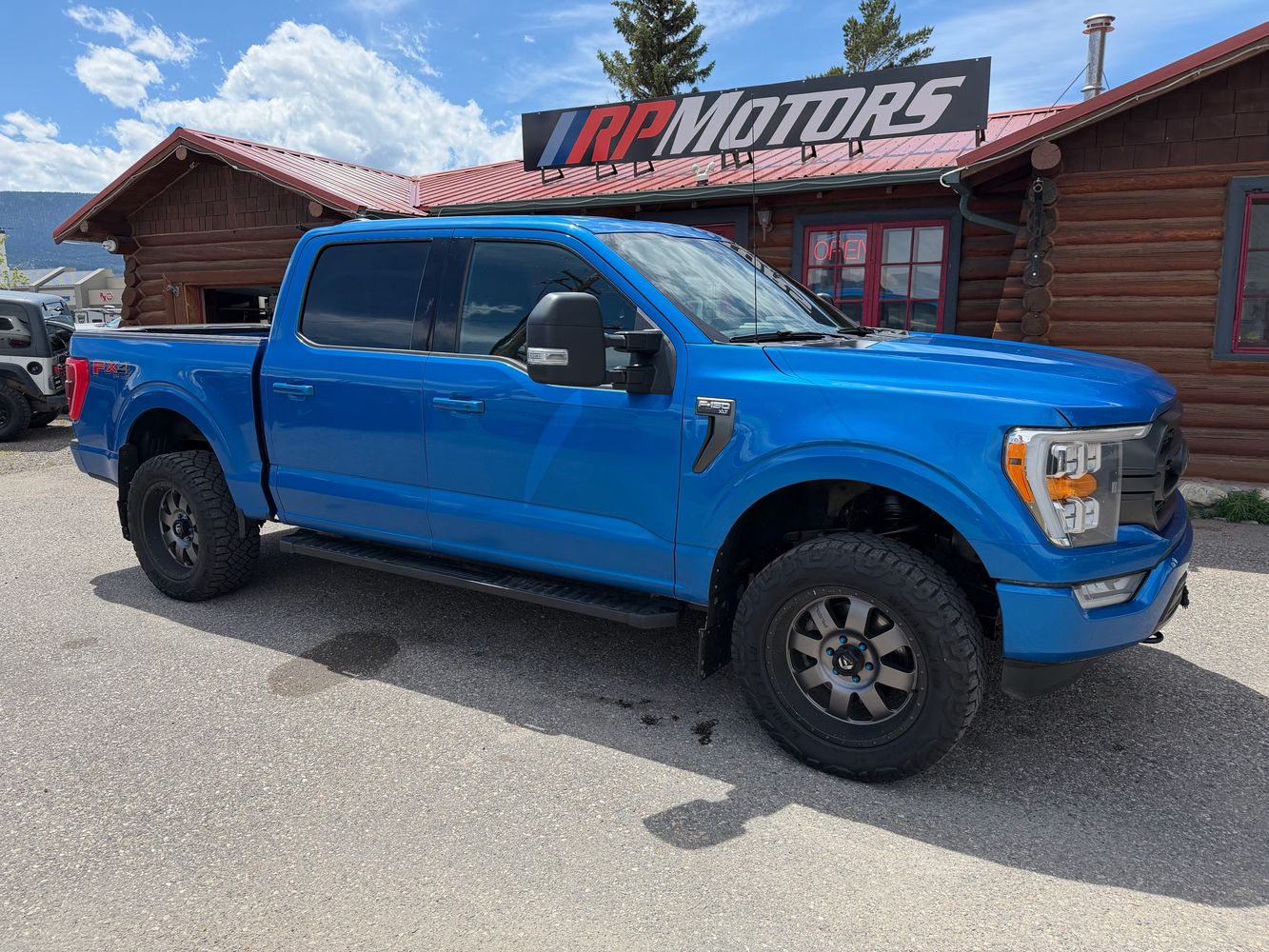 2021 Ford F-150 XLT 4x4 SuperCrew 145 in's photo