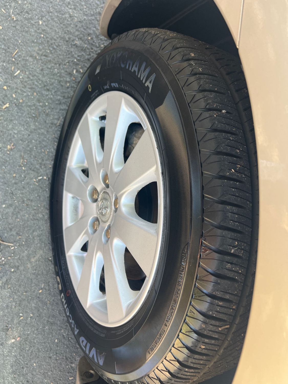 2008 Toyota Camry Hybrid Base photo 11