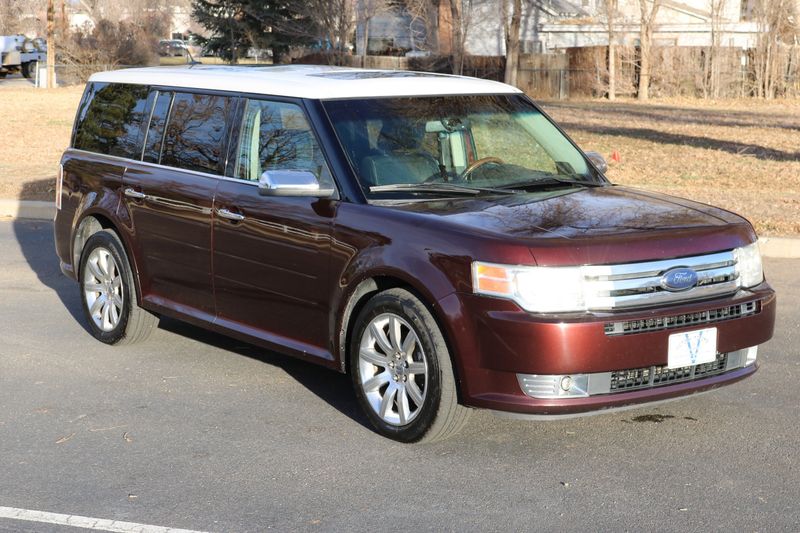 2009 Ford Flex Photos