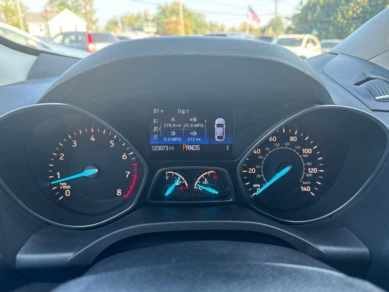 2017 Ford Escape S photo 21