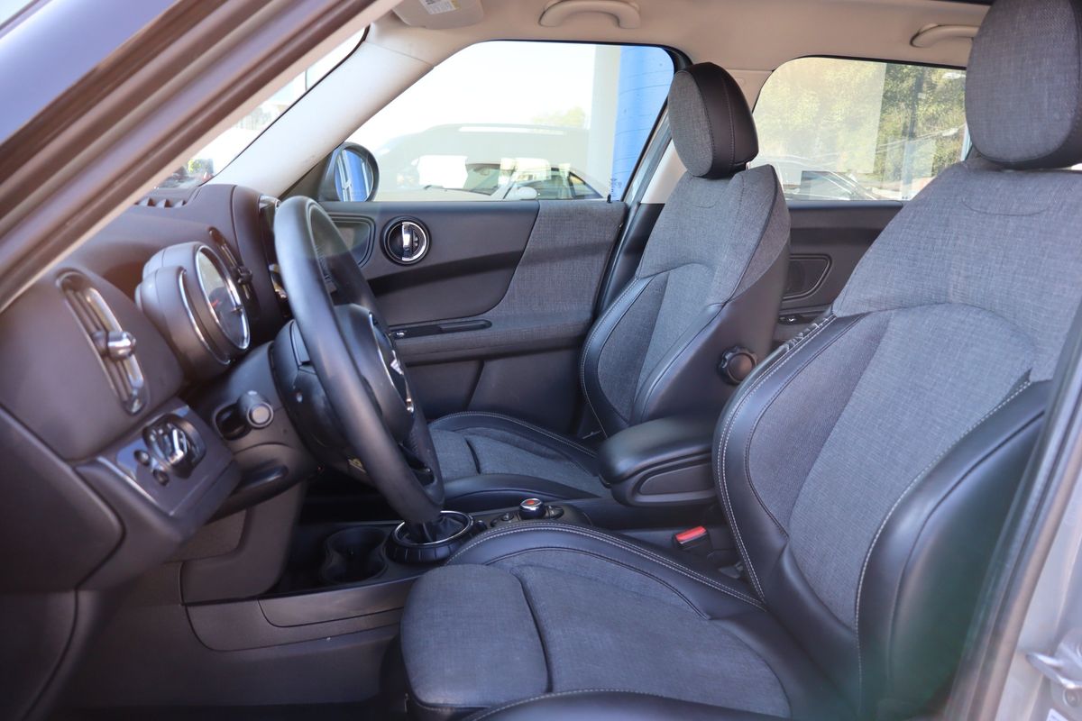 2017 MINI Countryman Cooper