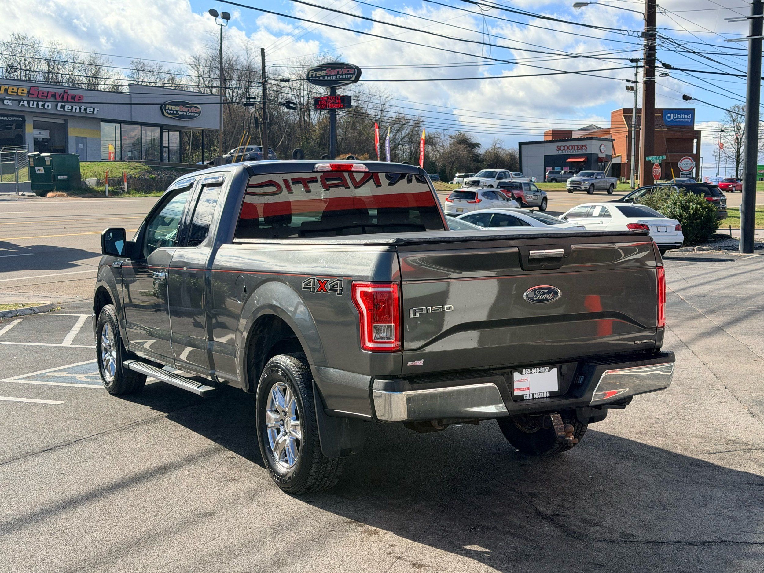2016 Ford F-150 XLT photo 4