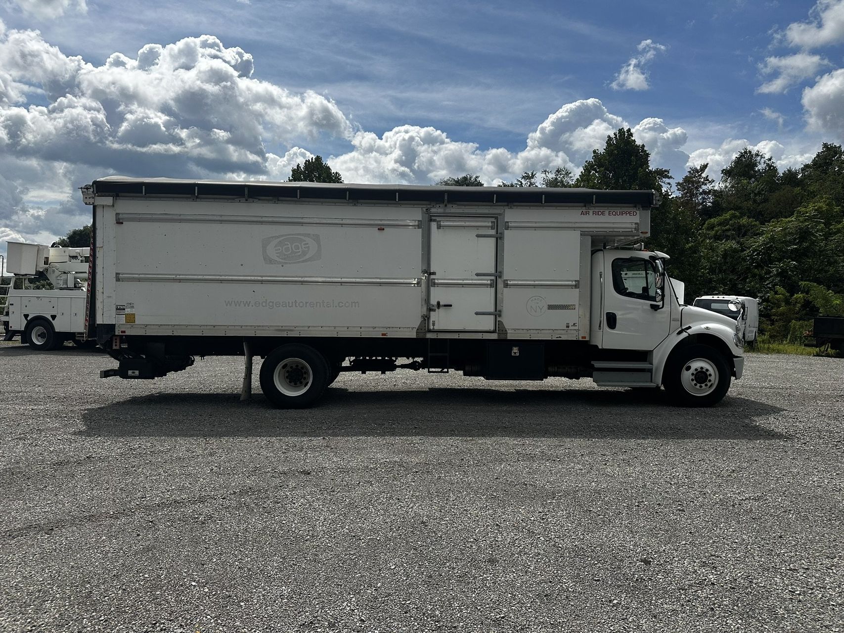 2016 Freightliner M2 106 7