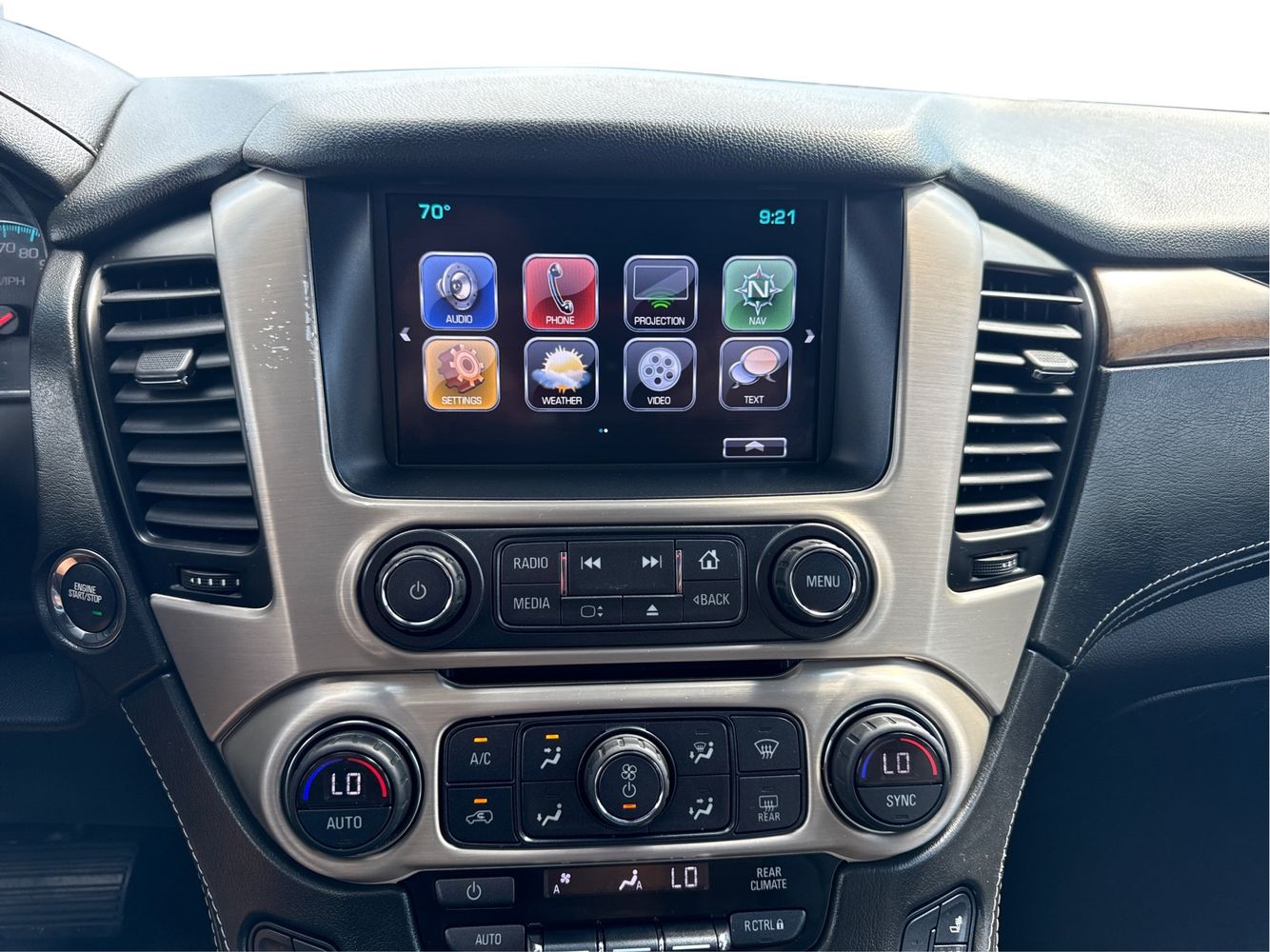 2018 Gmc Yukon XL Denali photo 39