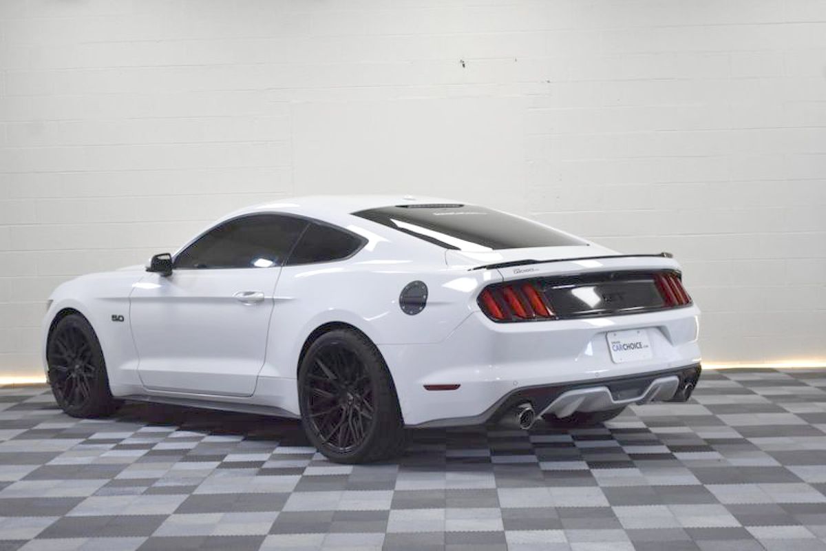 2017 Ford Mustang GT Premium